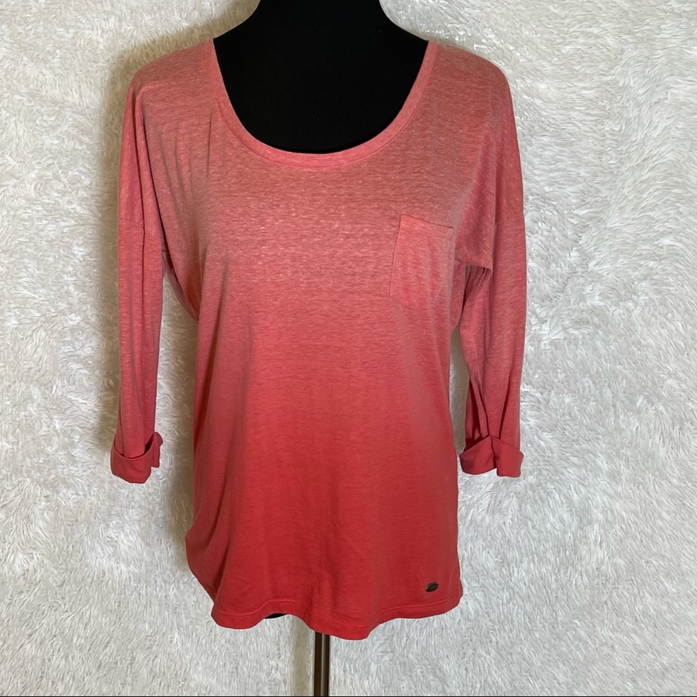 Roxy Woman’s Pink Half Sleeve Scoopneck Shirt